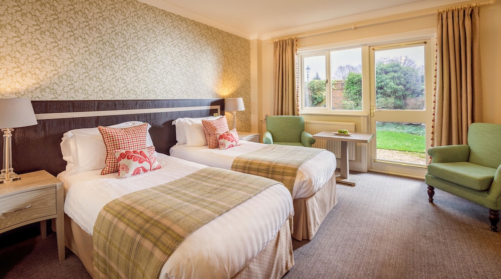 Room (Knightwood) photo 2