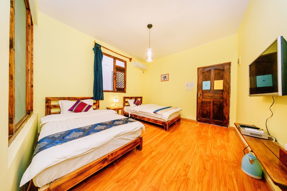 Comfort Twin Room, Ensuite photo 3