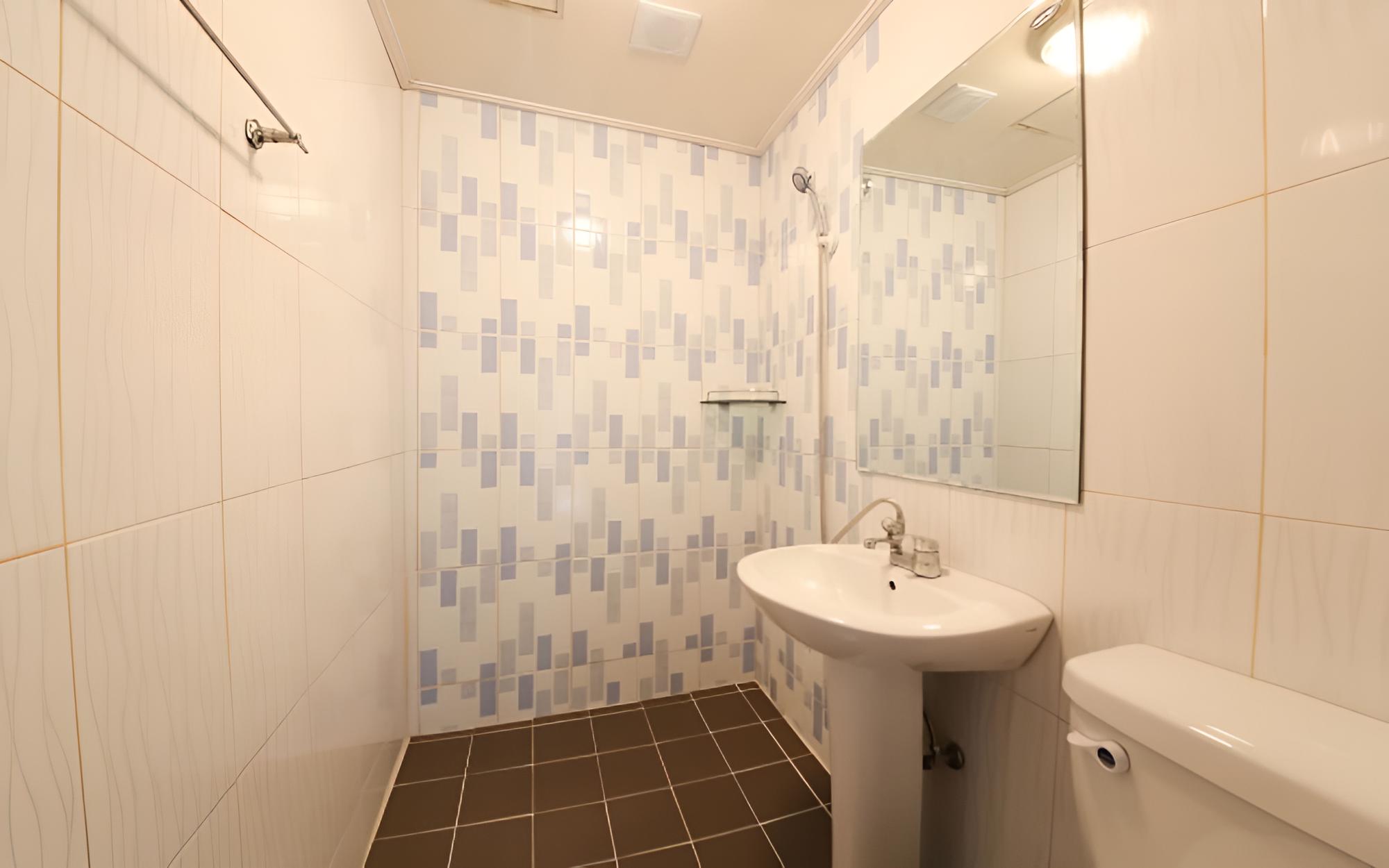 Room (Standard Single Room) - Photo 3