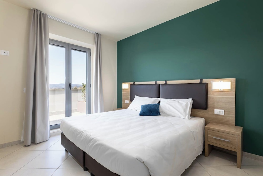 Superior Apartment photo 2