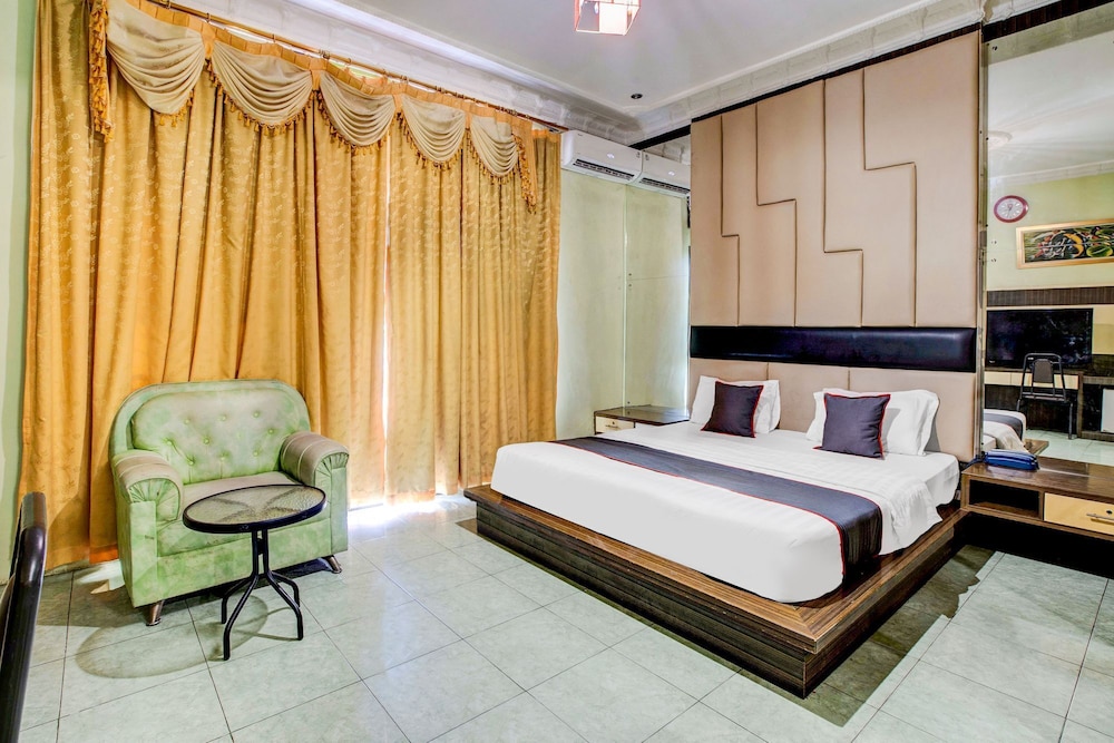 Deluxe Double Room photo 2