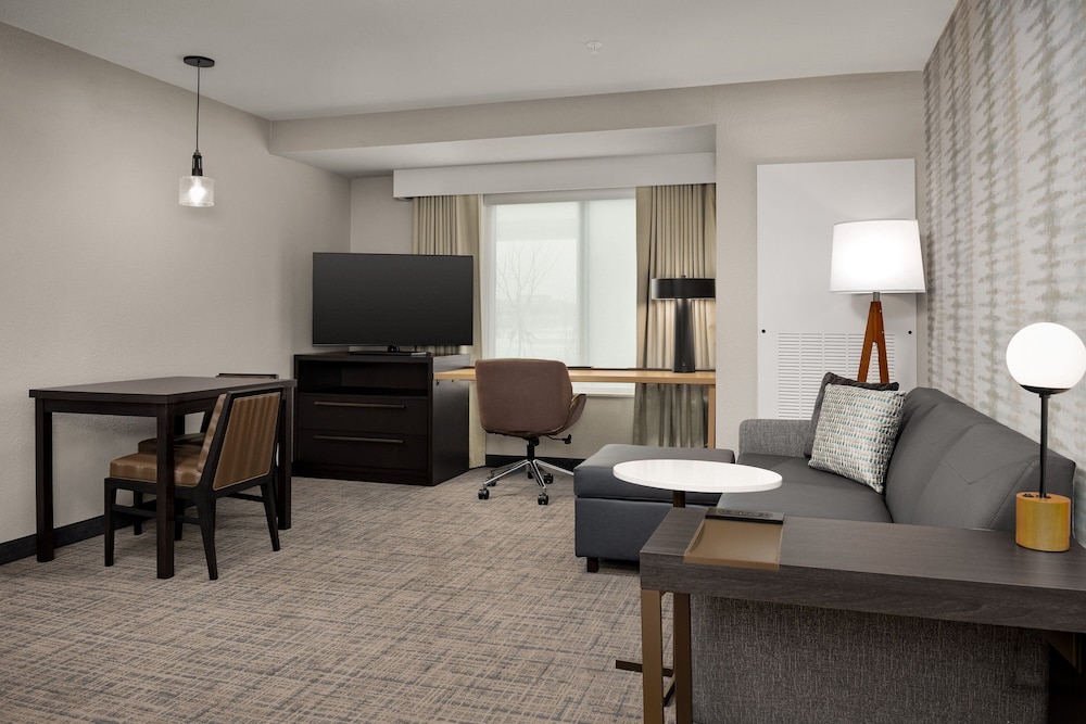 Suite, 1 Bedroom photo 2