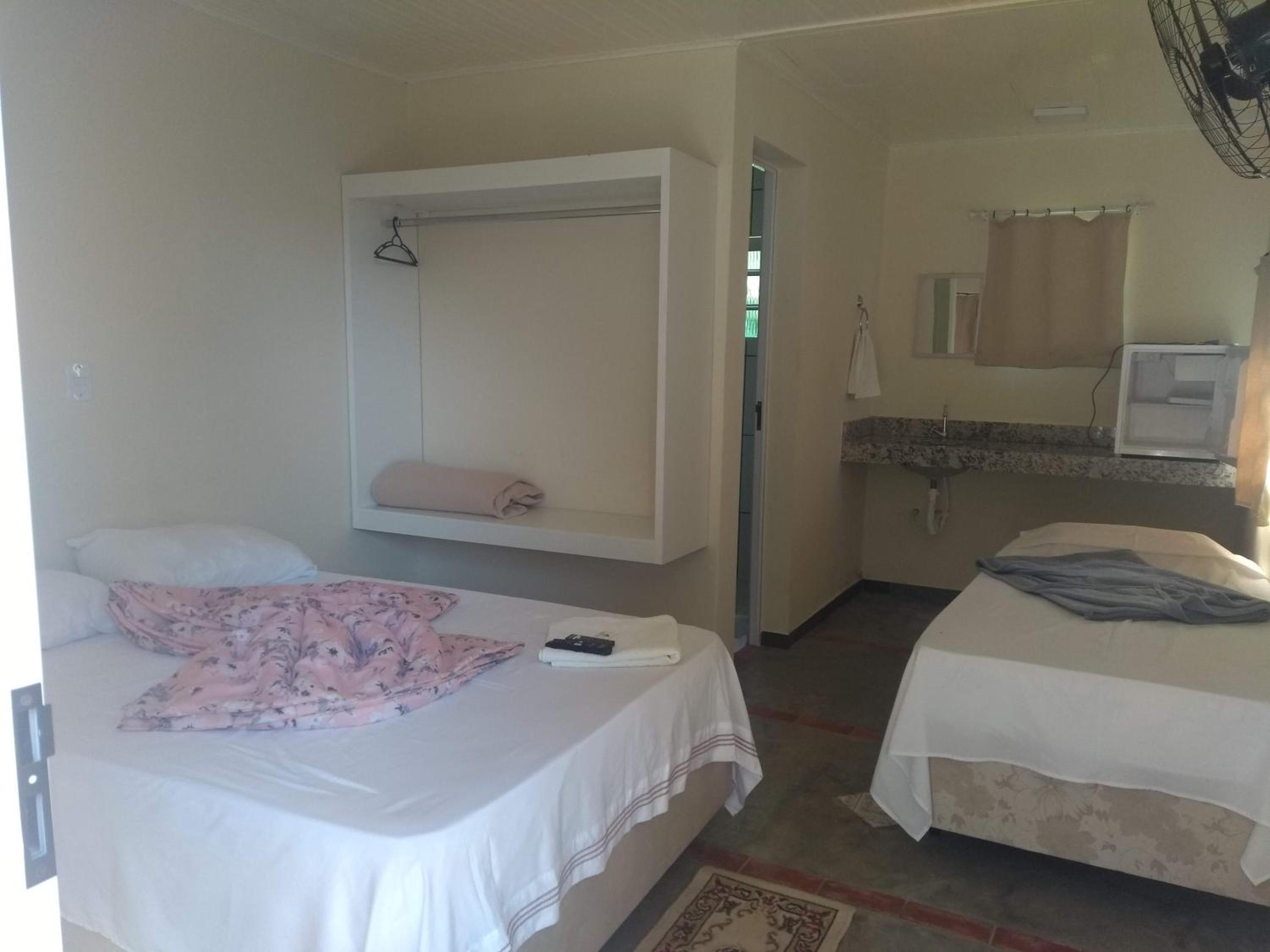 Triple Room with Pool View photo 1