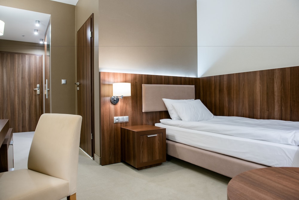 Basic Single Room, 1 Bedroom, Private Bathroom photo 1