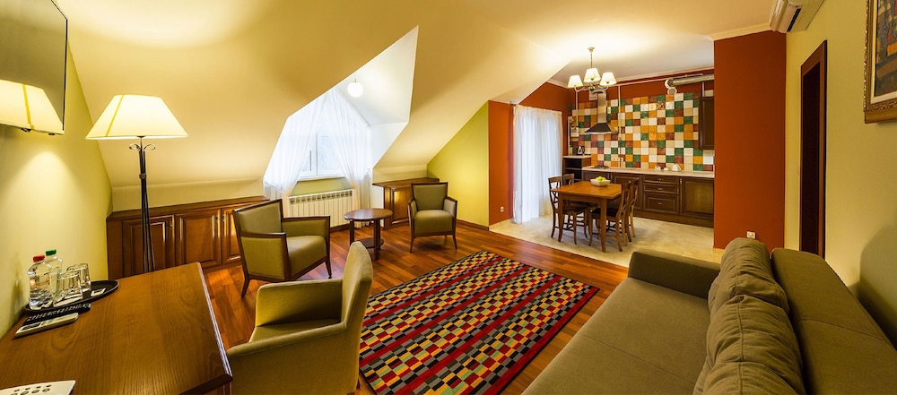 Comfort Apartment photo 3