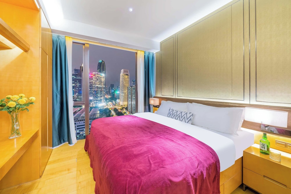 Superior Suite