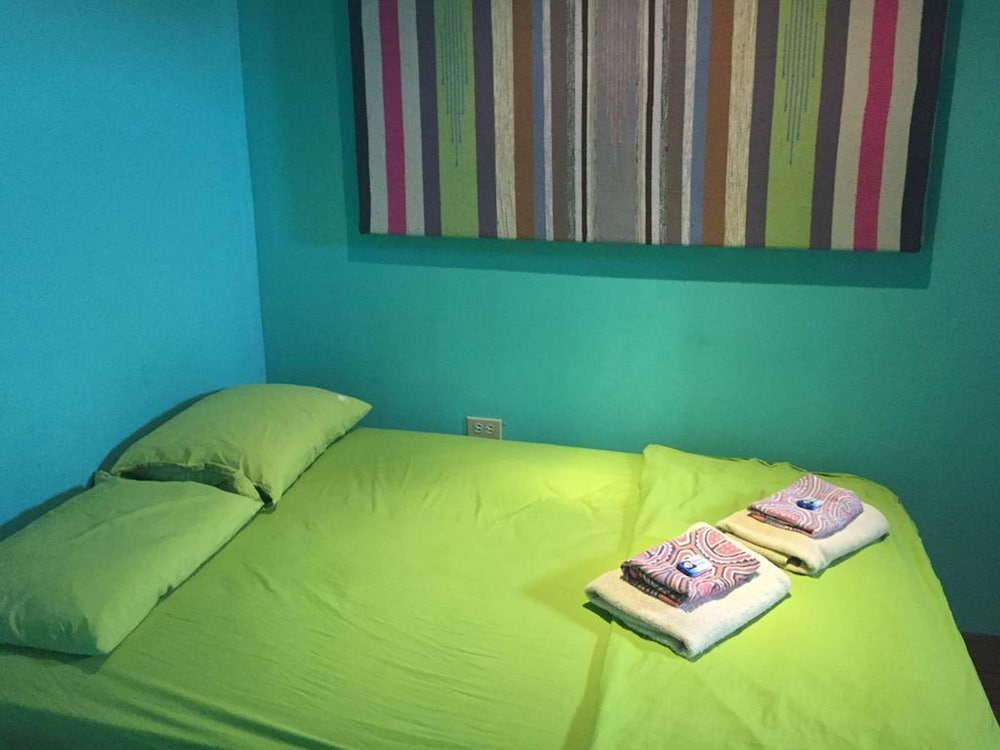 Basic Triple Room, 1 Bedroom, Balcony, Garden Area photo 3