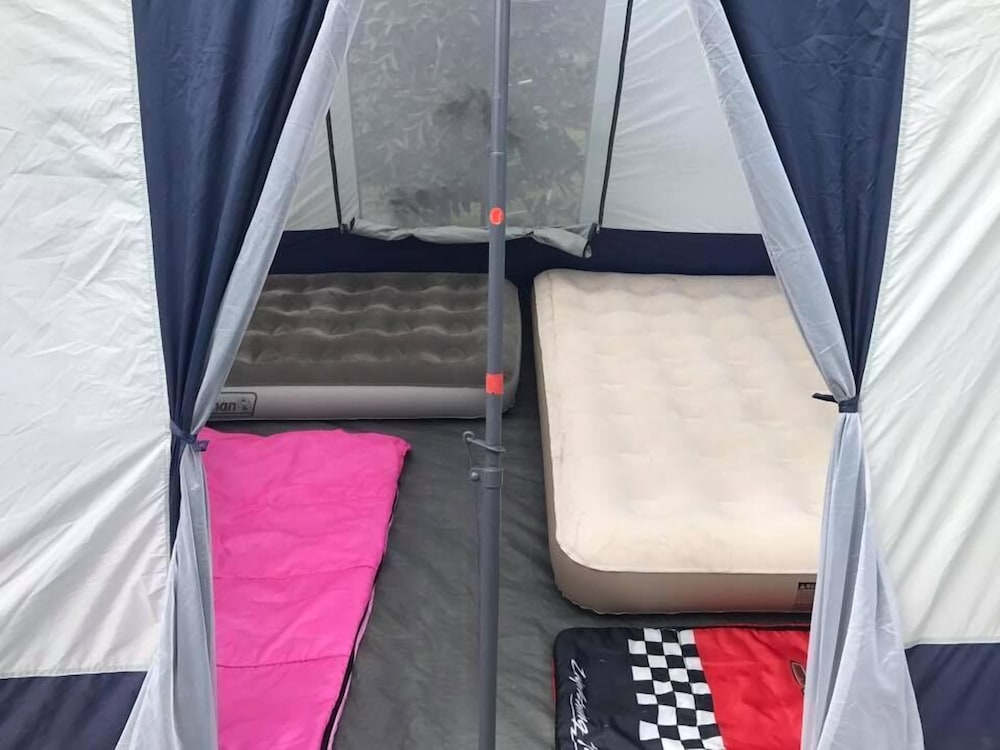 Tent, Multiple Beds photo 2