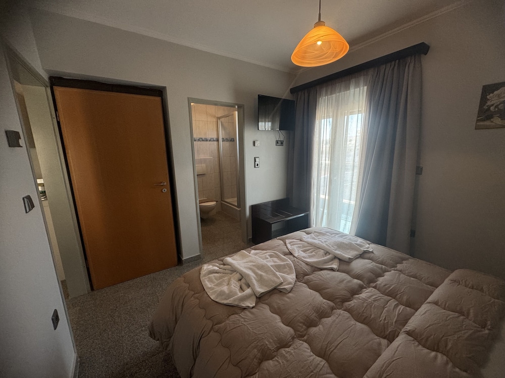 Basic Room photo 2