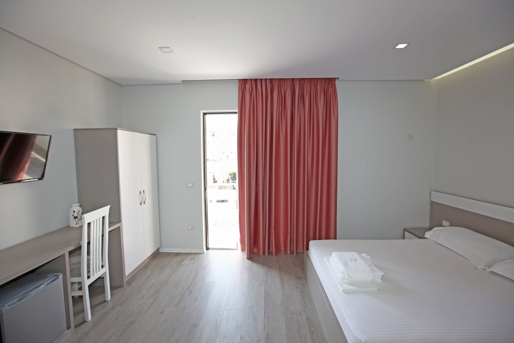 Triple Room, Balcony photo 2