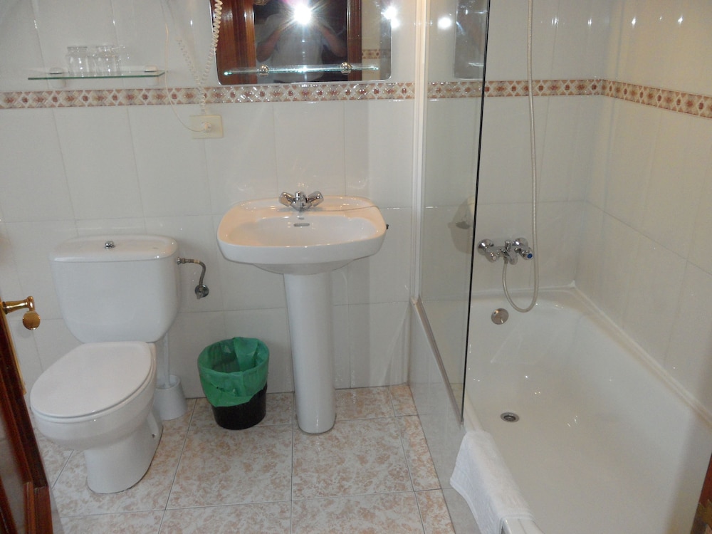 Standard Double Room, 1 Double Bed photo 2