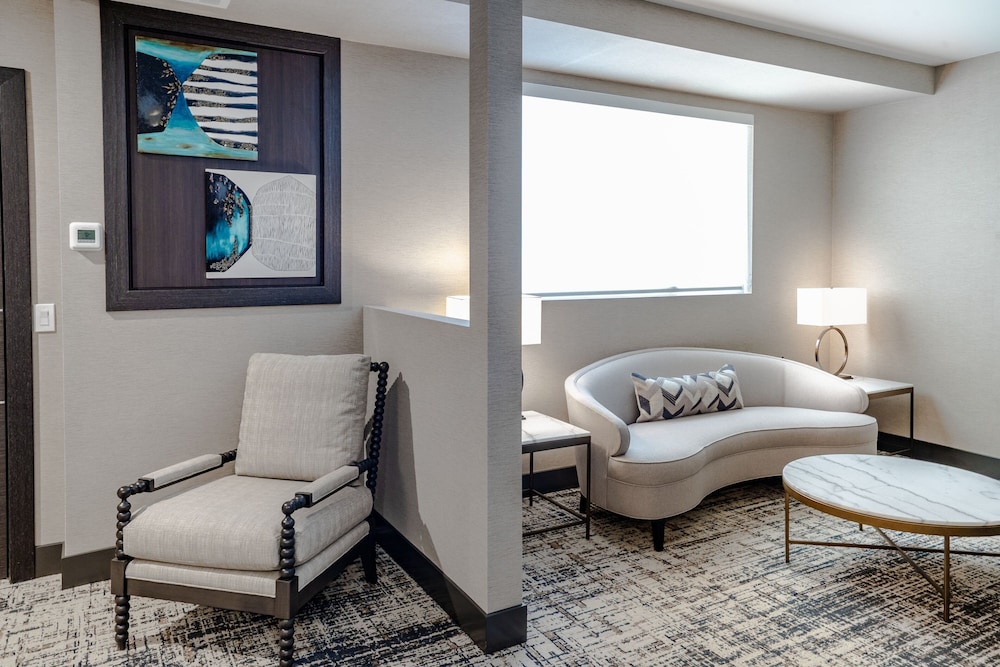 Single Room, 1 King Bed, City View (View)