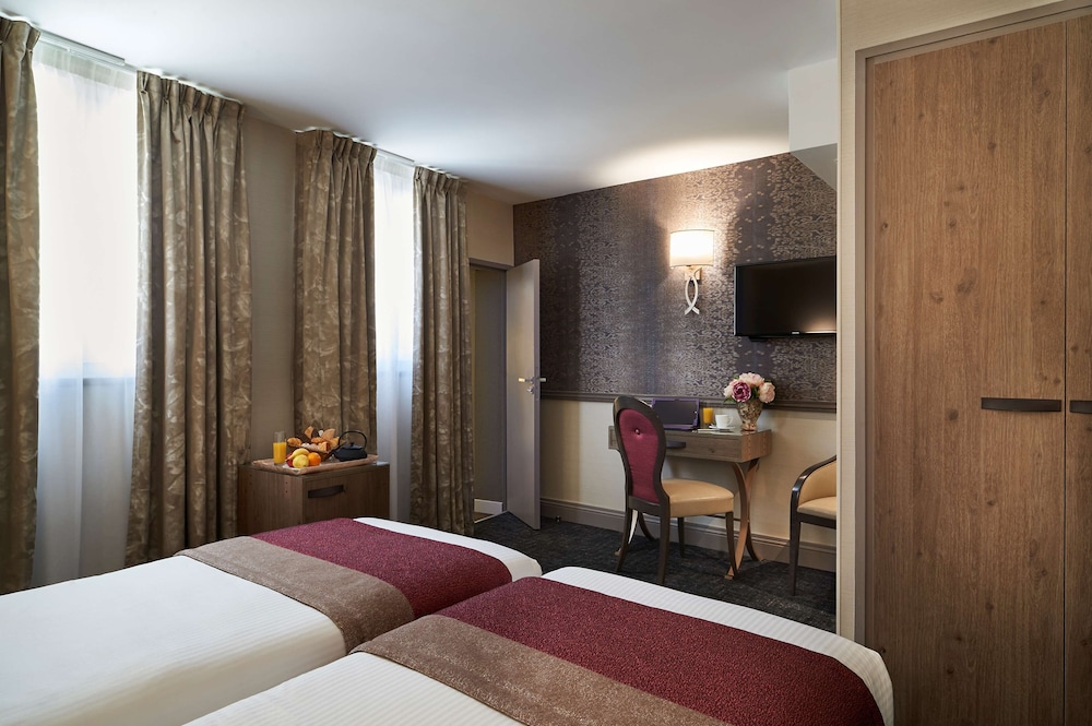 Deluxe Room - Photo 1