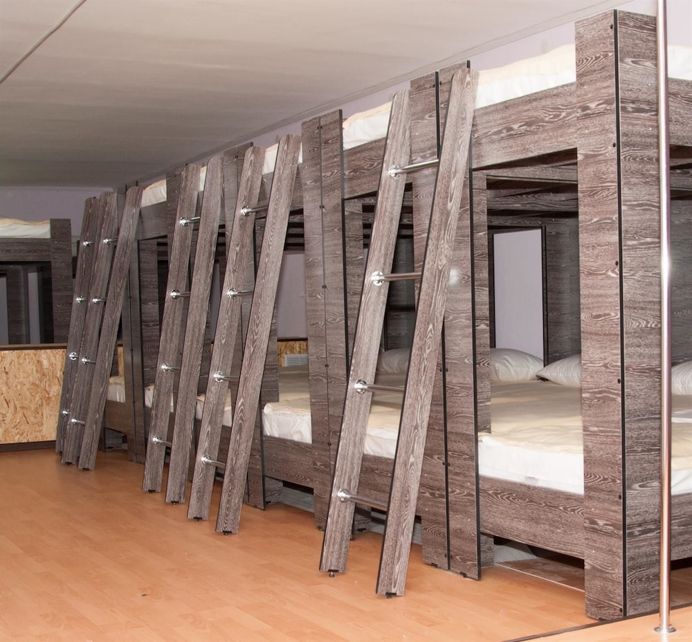 Shared Dormitory, Men only photo 1
