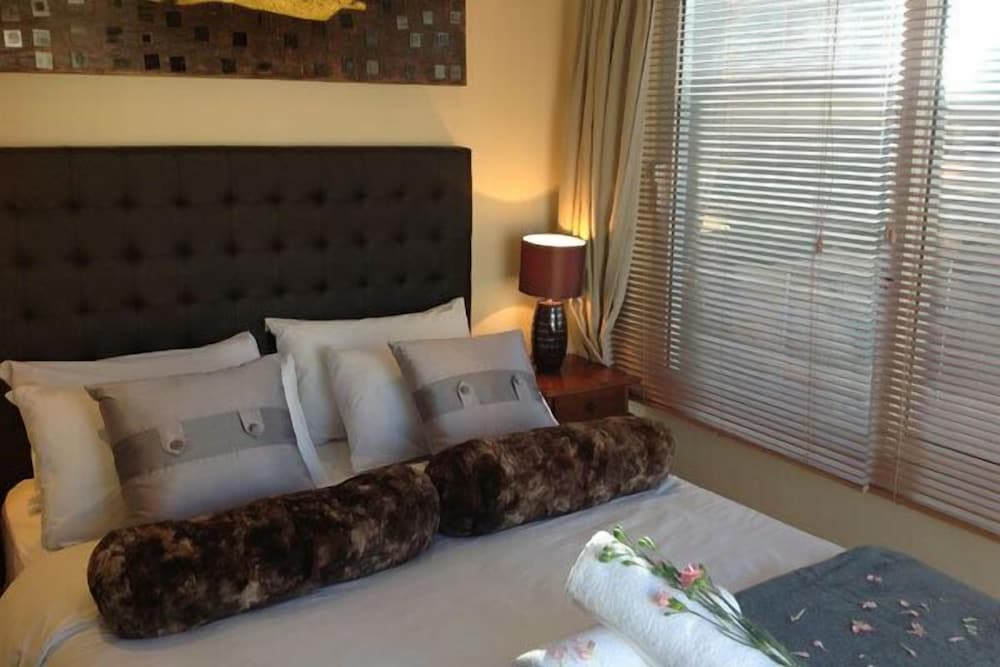 Orchid Luxury Suite