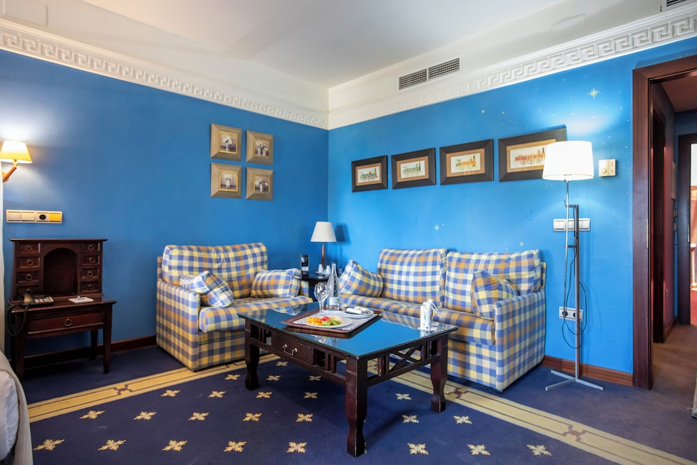 Premium Double or Twin Room photo 2
