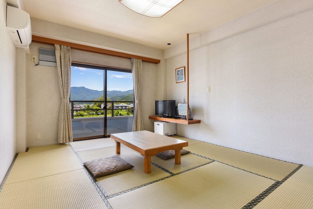 City View Japanese-style Room, Non Smoking (w/ bathroom and bath tub)