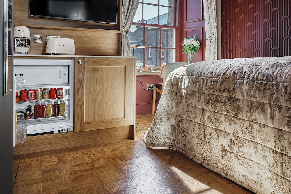 Basic Double Room