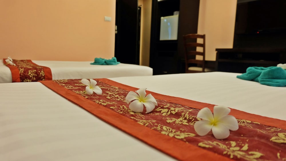 Deluxe Room - Photo 2