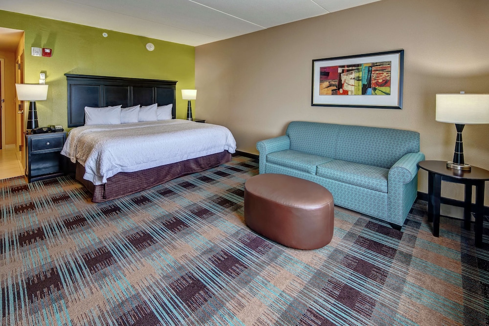 Room, 1 King Bed, Accessible (Hearing)