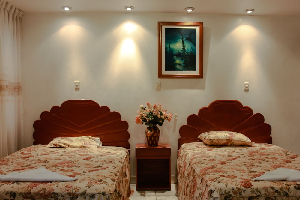 Twin Room photo 1