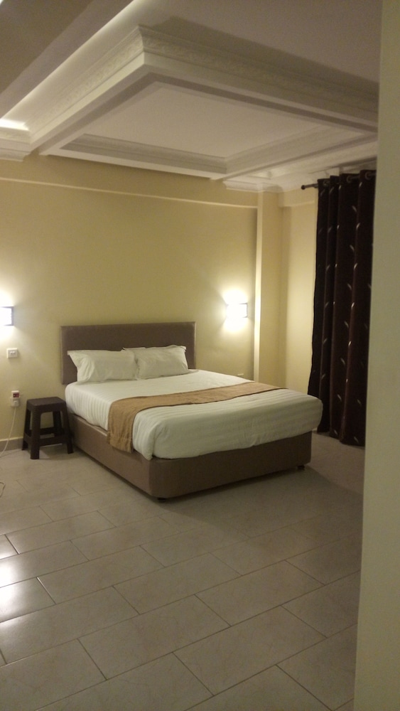 Executive Suite, 1 Double Bed, Garden View photo 1