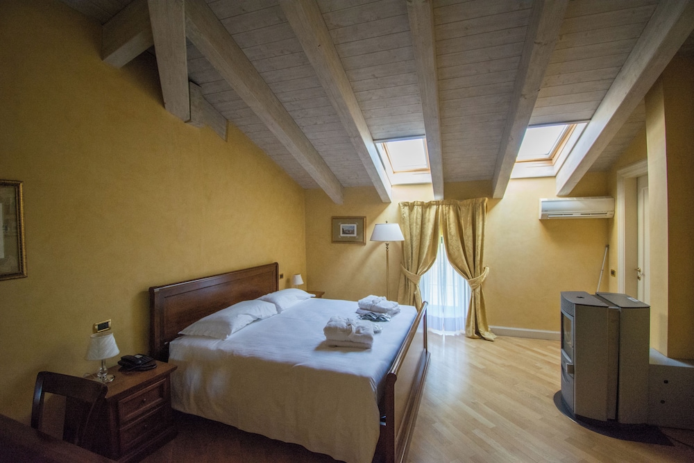 Deluxe Room, Valley View photo 3