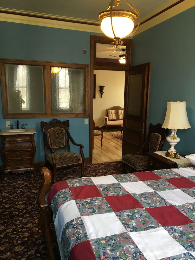 Exclusive Suite photo 1