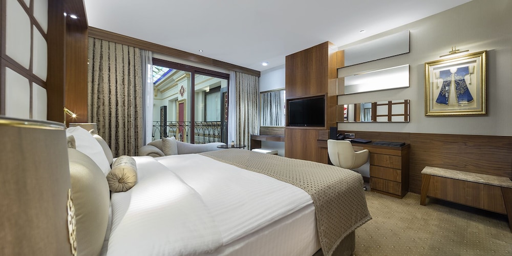 Superior Double Room - Photo 3
