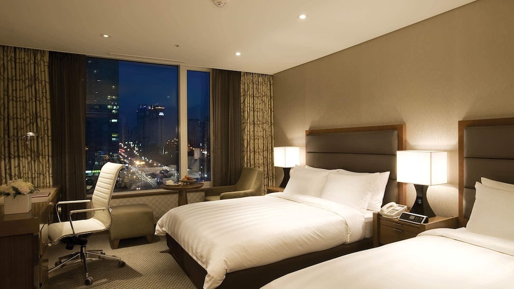 Deluxe Family Twin Room - Photo 6