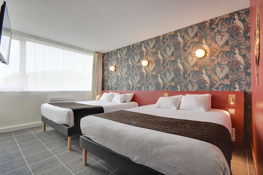 Classic Room, 2 Twin Beds, Non Smoking - Photo 5