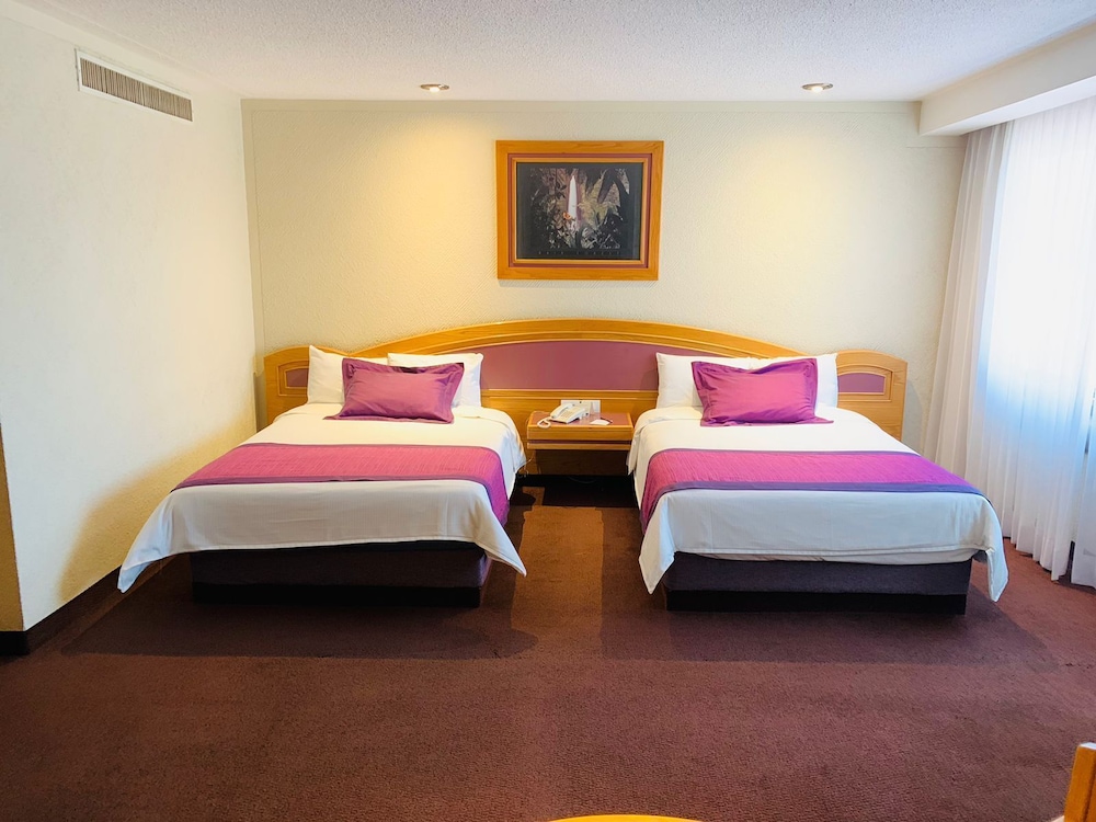 Junior Room, 1 Bedroom, Non Smoking, Ensuite