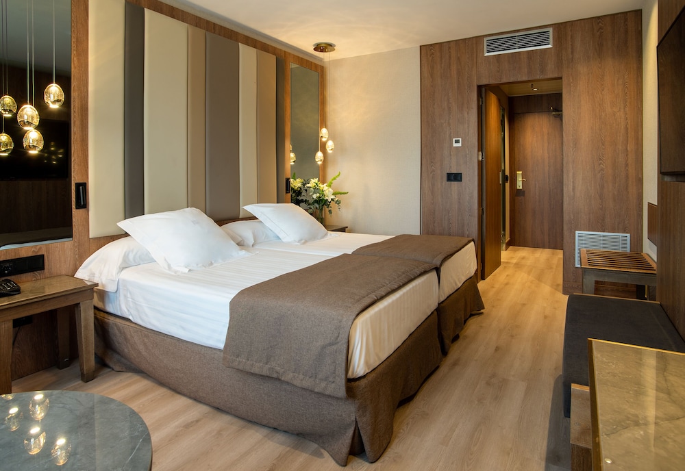 Standard Room - Photo 4