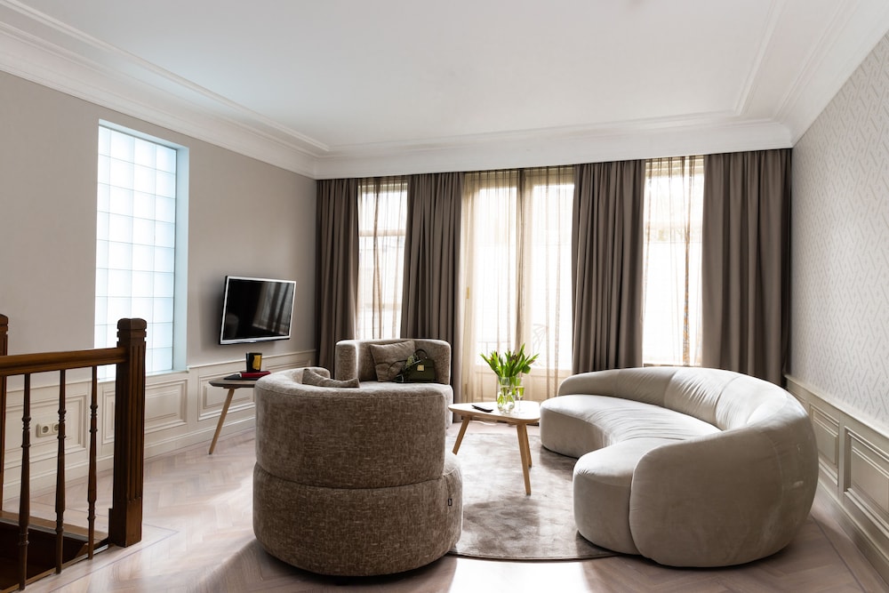 Deluxe Apartment, 2 Bedrooms, Garden View photo 2