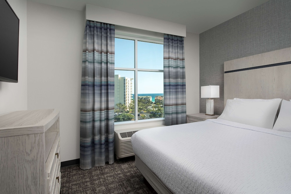 Suite, 1 King Bed, Accessible, Bathtub (Partial View) - Photo 2