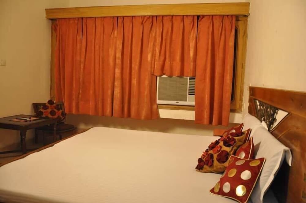 Deluxe Double Room photo 3