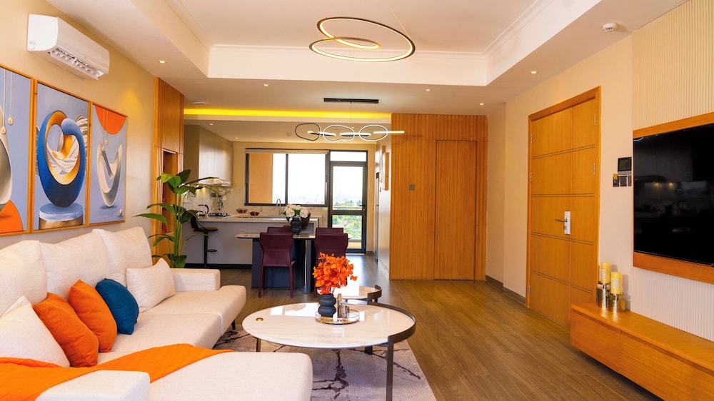 Family Apartment, 2 Bedrooms, Balcony, City View