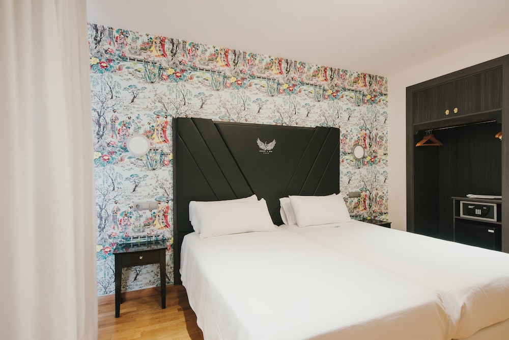 Single Room photo 2