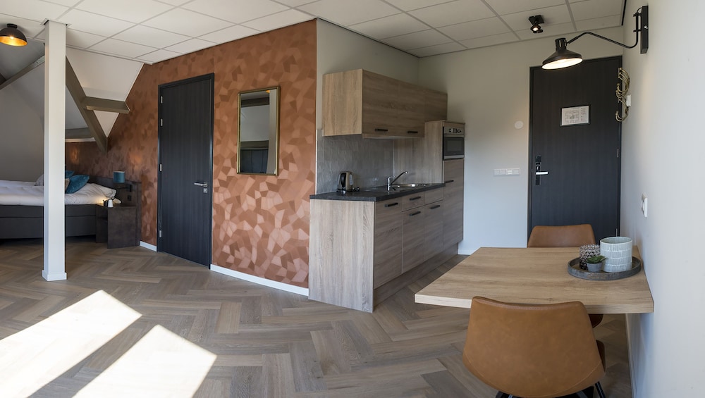 Comfort Room photo 2