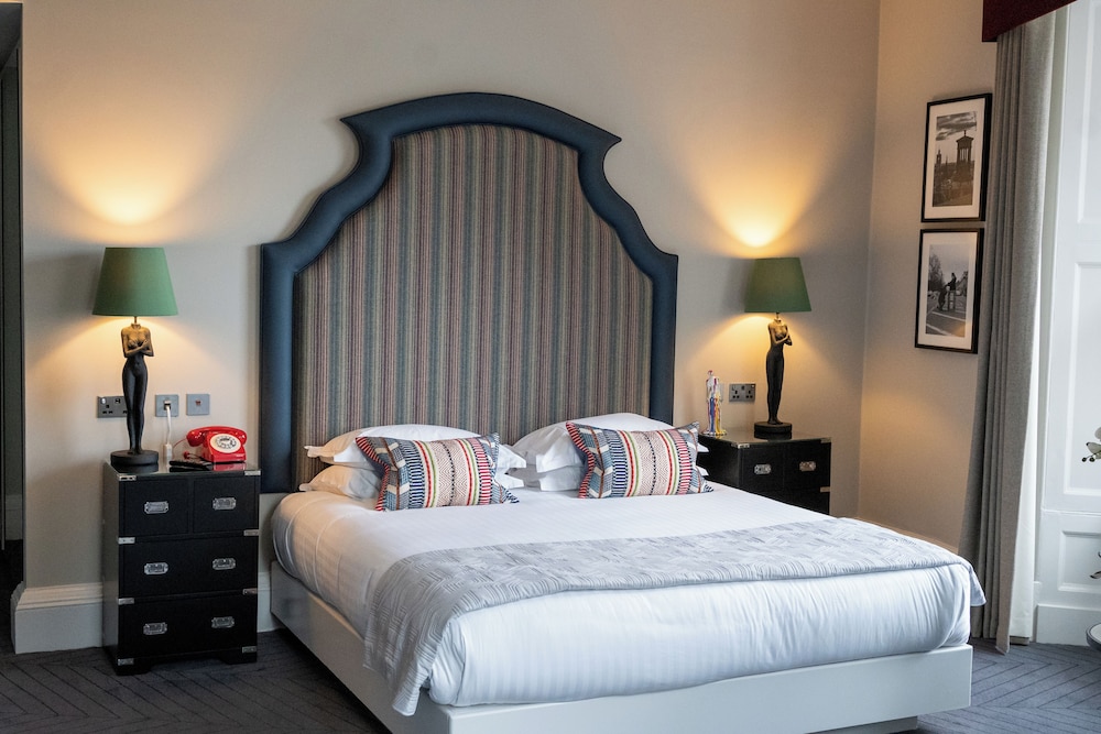 Executive Double Room - Photo 9