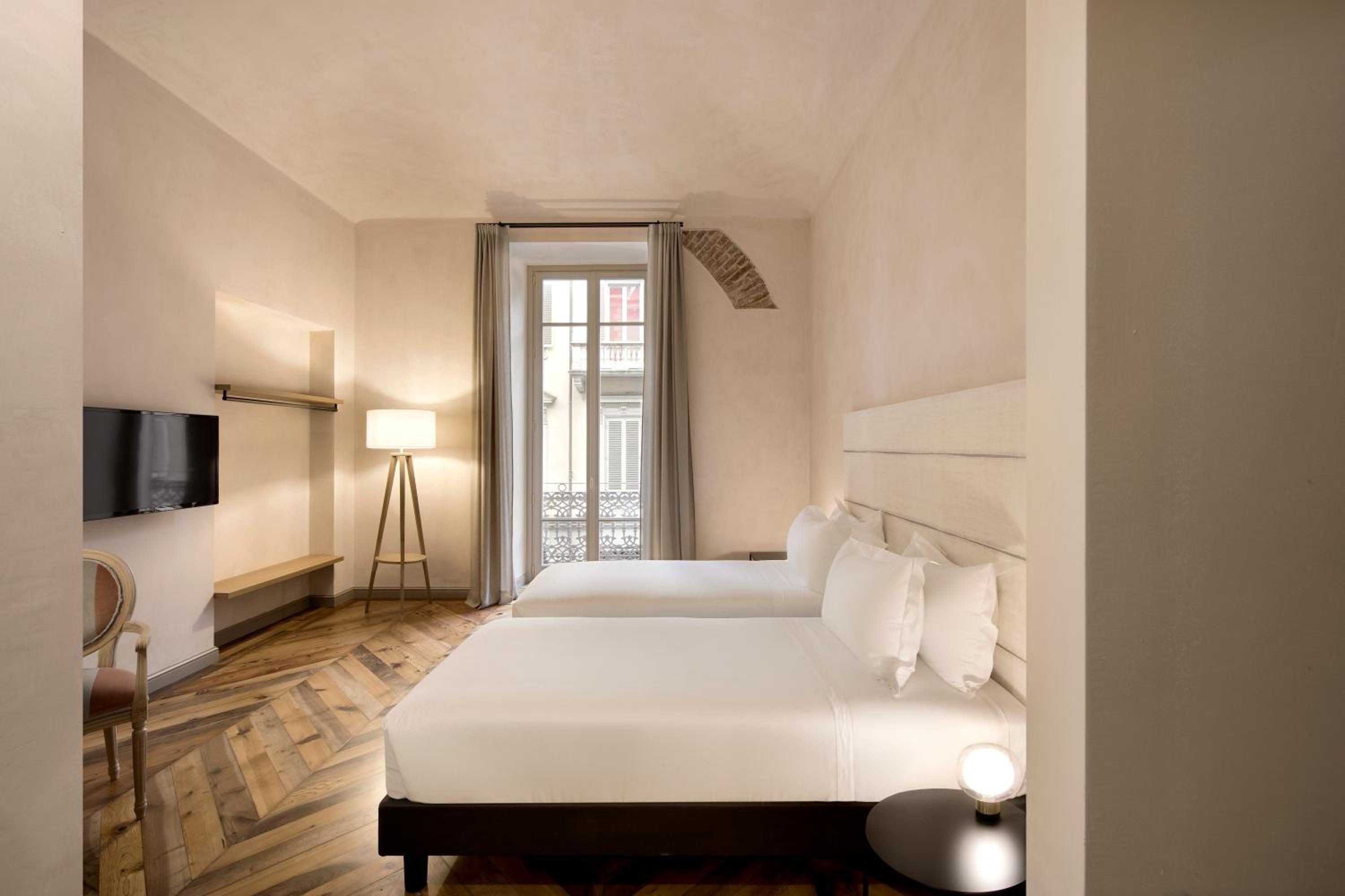Superior Double or Twin Room - Photo 2