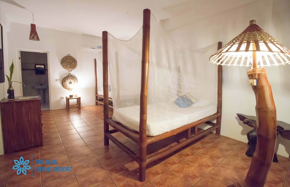 Twin Room - Photo 1
