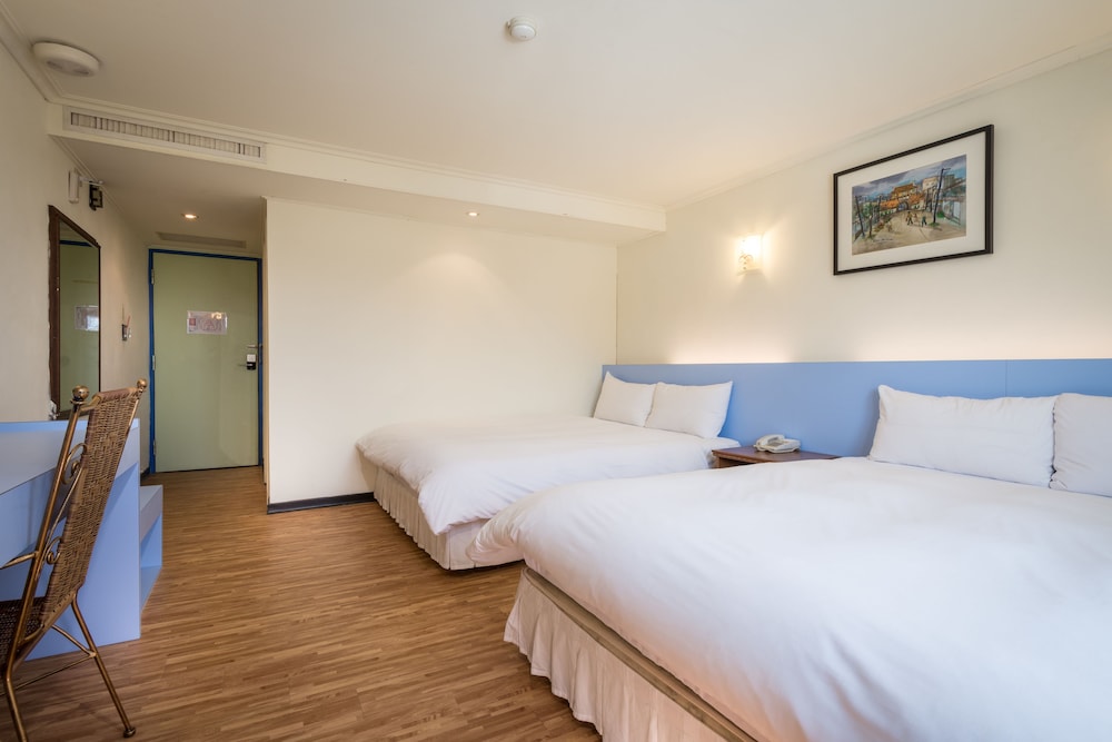 Quadruple Room photo 2