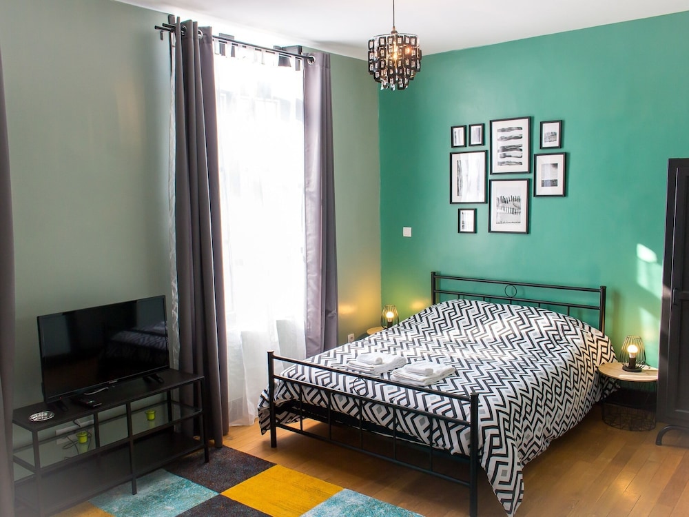 Superior Studio, Ensuite, Garden View