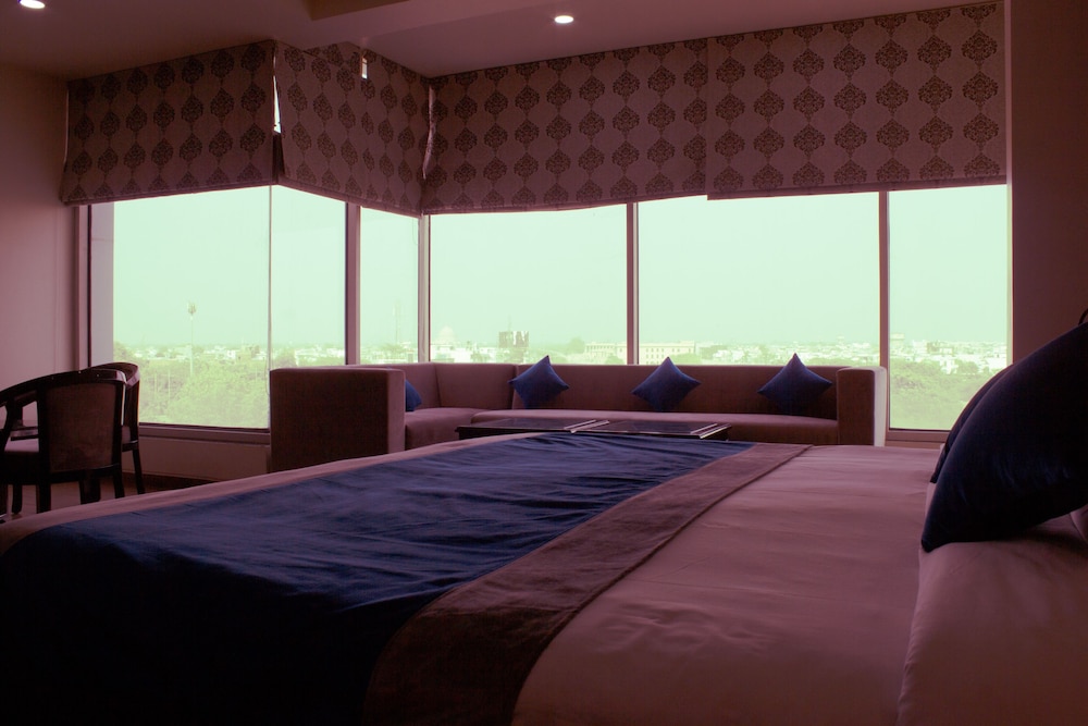 Presidential Room photo 1
