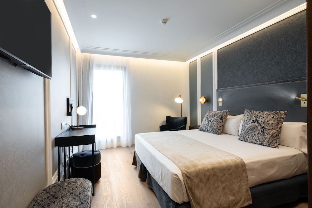Superior Double Room Single Use, Terrace photo 3