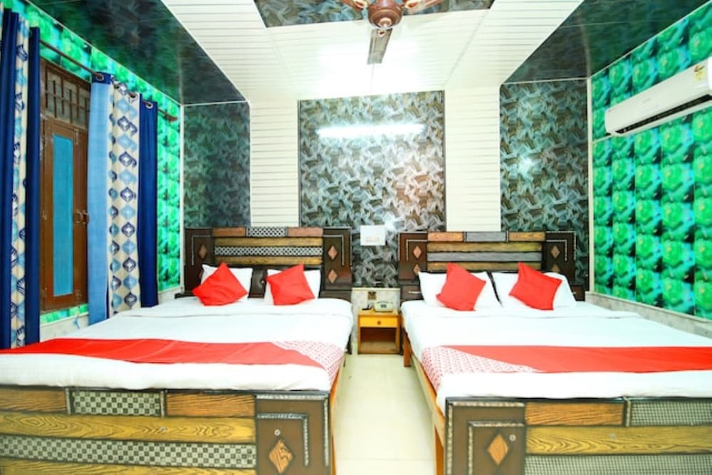 Deluxe Quadruple Room photo 2