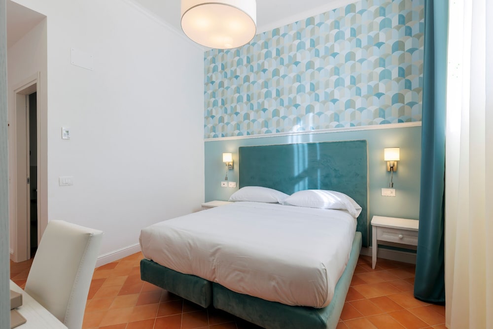 Classic Double Room Single Use photo 2