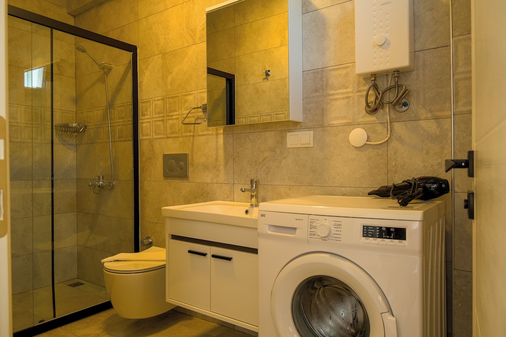 Classic Condo, 1 Bedroom - Photo 7