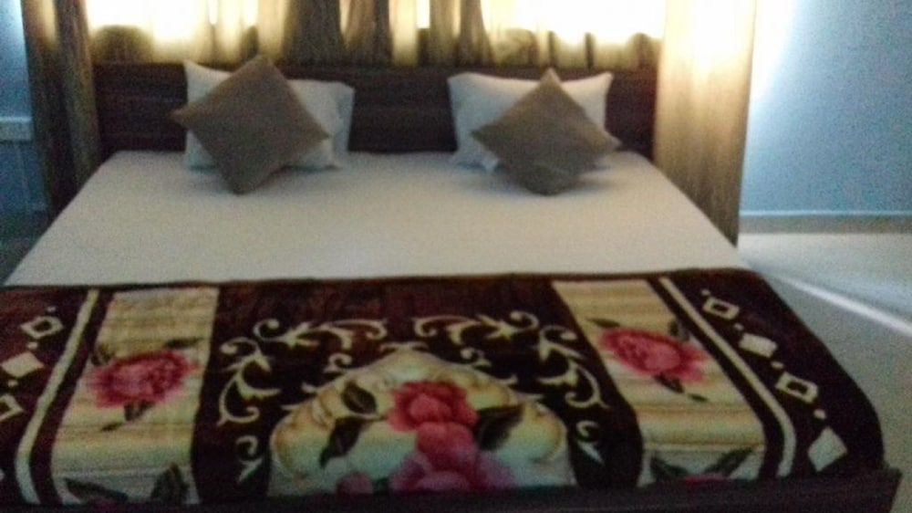 Deluxe Twin Room photo 3